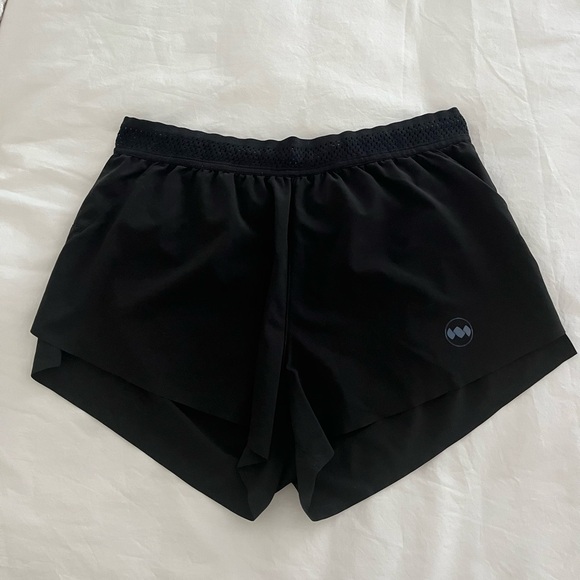 Janji 3” shorts - Picture 1 of 3
